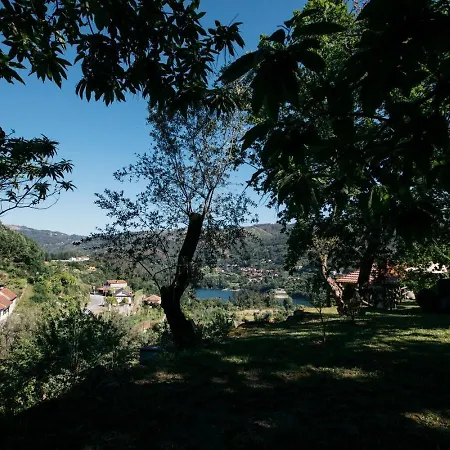 Quinta Da Azenha By House And People Valdosende