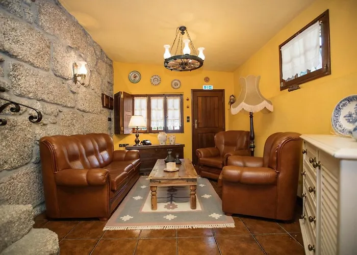 Quinta Da Azenha By House And People *